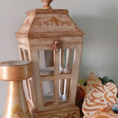 مجموعه كامله من فانوس خشب و مبخره  مع كوستر دله  كبير 