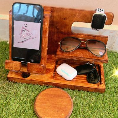 Desk organizer for personal tools