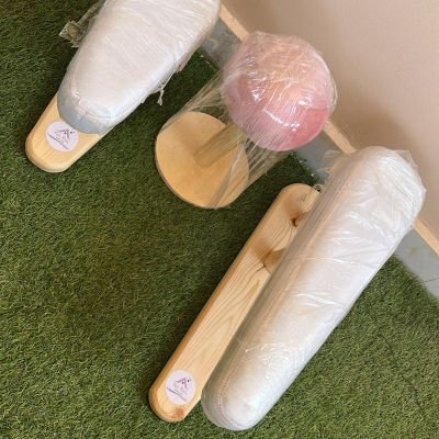 A set for ironing and use for fashion designers