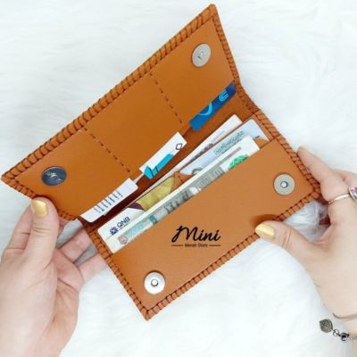 محفظة جلد هاند ميد 