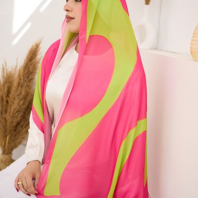 السعادة حجاب