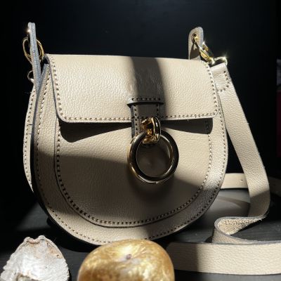 Handmade genuine leather bag 