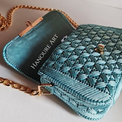 شنطه أنيقه صنعت يدويا 