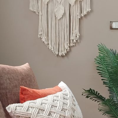 كوشن مكرمية 