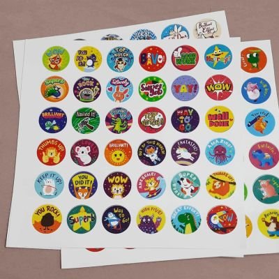 ستيكرات تشجيعيه الاطفال