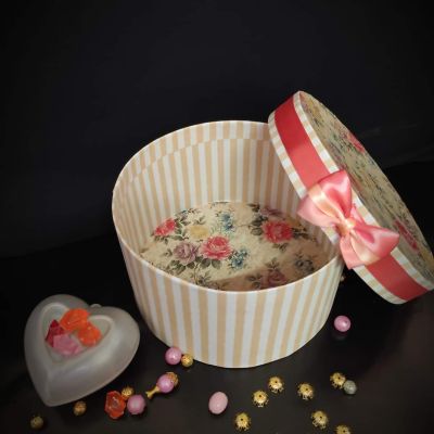 صندوق هدايا دائرى 