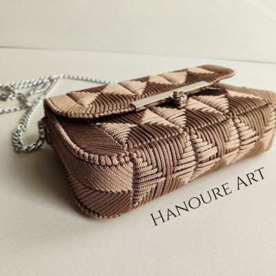 شنطه أنيقه صنعت يدويا 