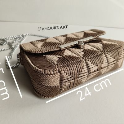 شنطه أنيقه صنعت يدويا 