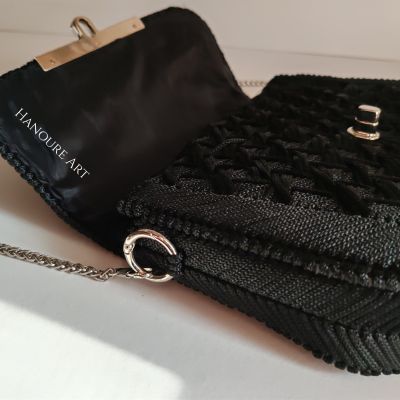 شنطه أنيقه صنعت يدويا 