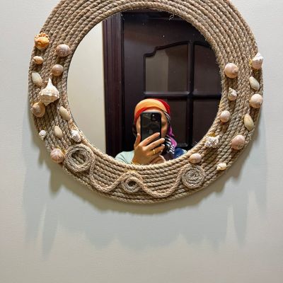 مراية مكرمية 