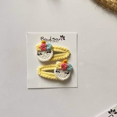 اتنين كلبس.. وجه يونيكورن