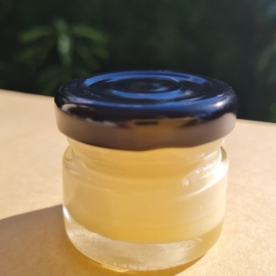 Massage Strawberry Mini Candle 