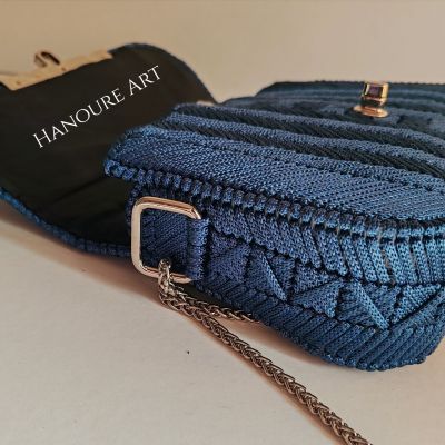   حقيبه نسائيه صنعت يدويا 