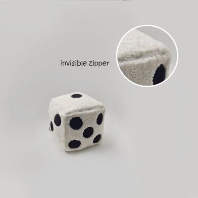 Dice plush 