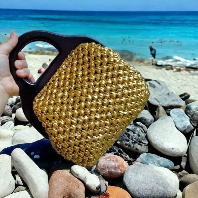 Elegant crochet bag 