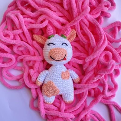 بقرة الفراولة