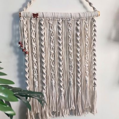 جدارية مكرمية 