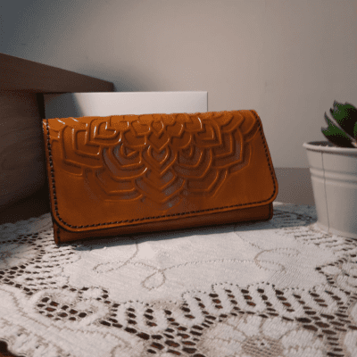 محفظه جلد طبيعي