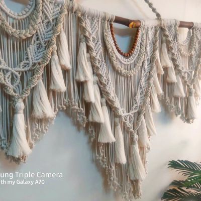 جدارية مكرمية