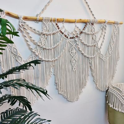 جدارية مكرمية 