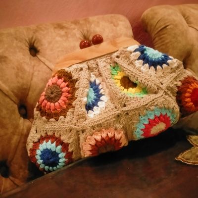 Trendy crochet bag 