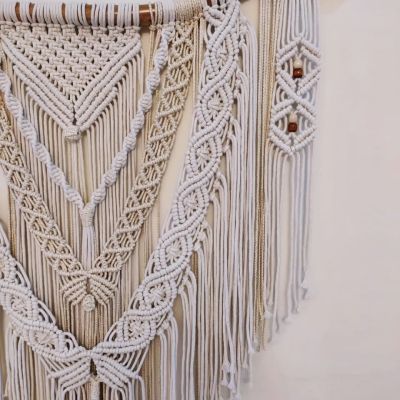 جدارية مكرمية