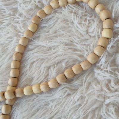 السبحه الخشبيه المفتوحه 