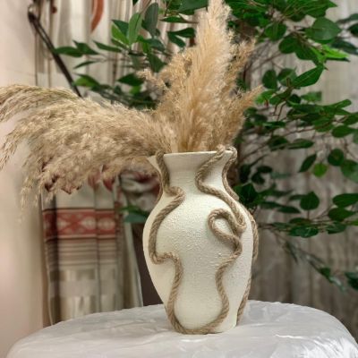 فازه زجاج مطرزه بخيوط الجوت 