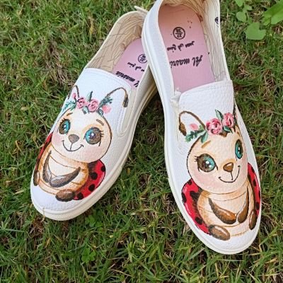 Handpainted shoes 