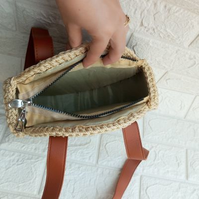 شنطه كروشيه بخيط المكرميه 