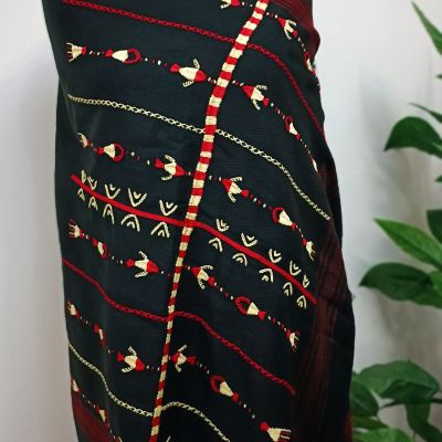 شال صوف خفيف مطرز يدوى فى سيوة