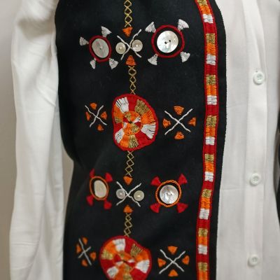 صديرى صوف مطرز يدوى بالكامل فى سيوة