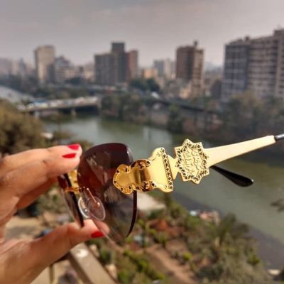   نظارة شمسية مصرية مصنوعة يدوية (مولاى أنى ببابك)