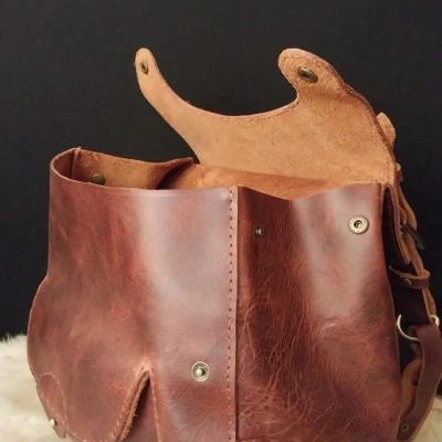 حقيبه كتف وظهر