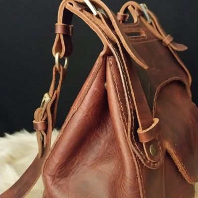 حقيبه كتف وظهر