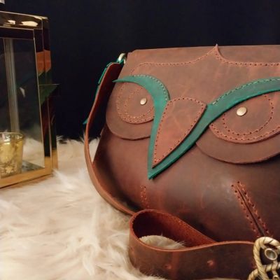 Distinctive owl bag