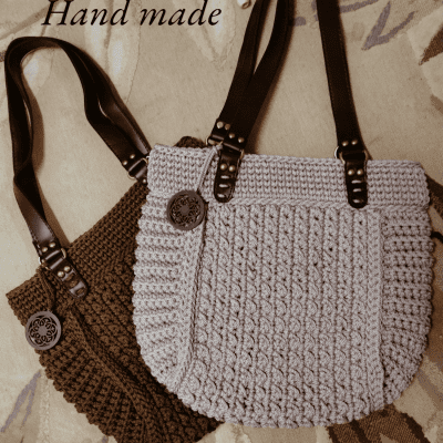 Practical crochet bag 