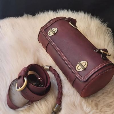 حقيبه الاسطوانة