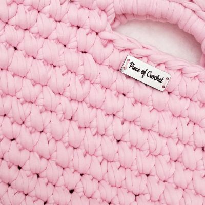 Pink crochet bag