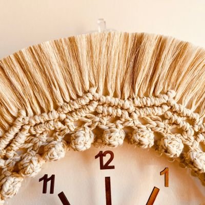 ساعه حائط باطار من المكرميه 