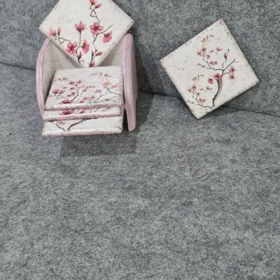 كوسترات بالعلبه