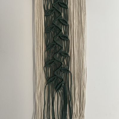 Macrame leaf wall hanging 