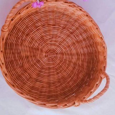 طبق الخبز والفواكه