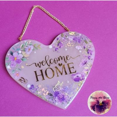 علاقة على شكل قلب 