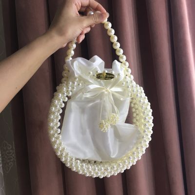 شنطة لولى اكرلك شفاف 