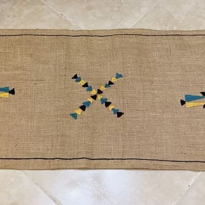 رانر طاولة مطرز يدوى فى واحة سيوة