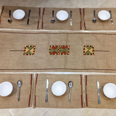 رانر طاولة مطرز يدوى فى واحة سيوة