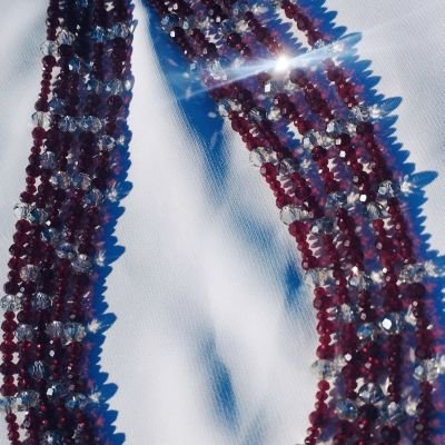 عقد كريستال چنچاه