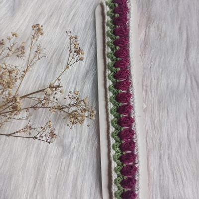 Hair accessories and clips