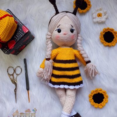 Bee Dolls